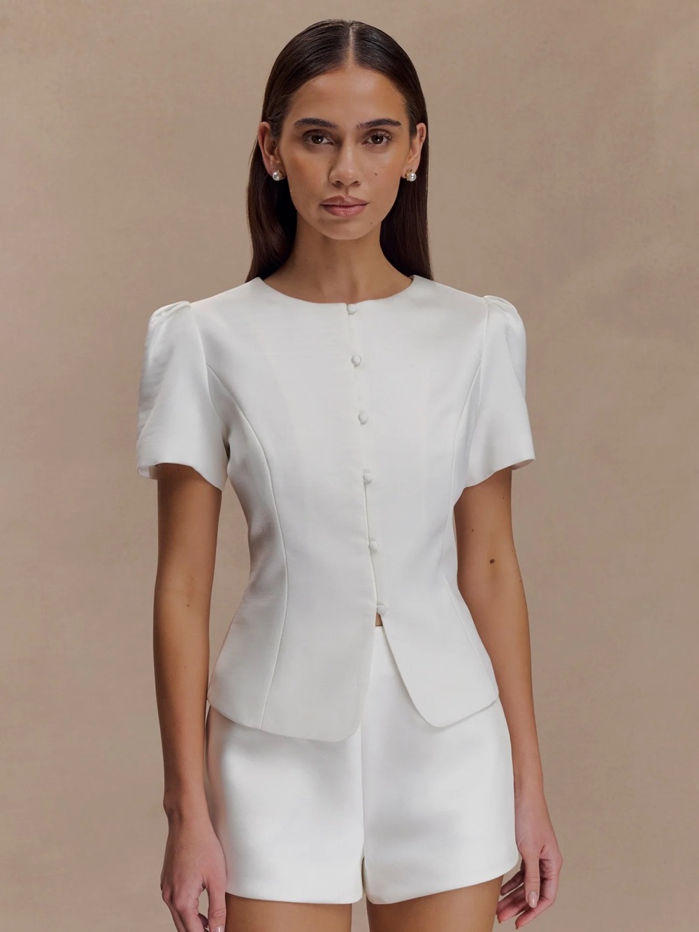 Meshki Anne Top - short sleeve satin white - size S
